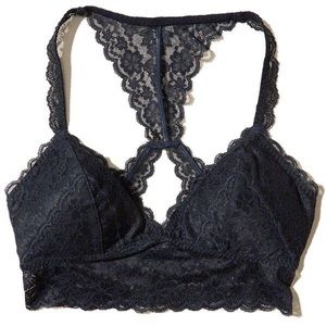 Gilly Hicks Large black lace bralette